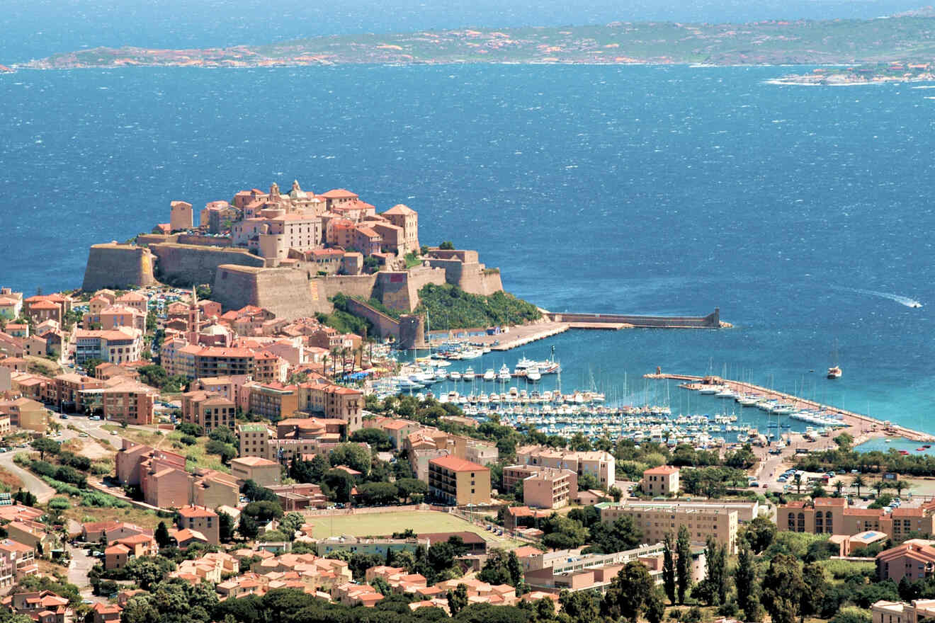 2 where to stay in Calvi for the first time